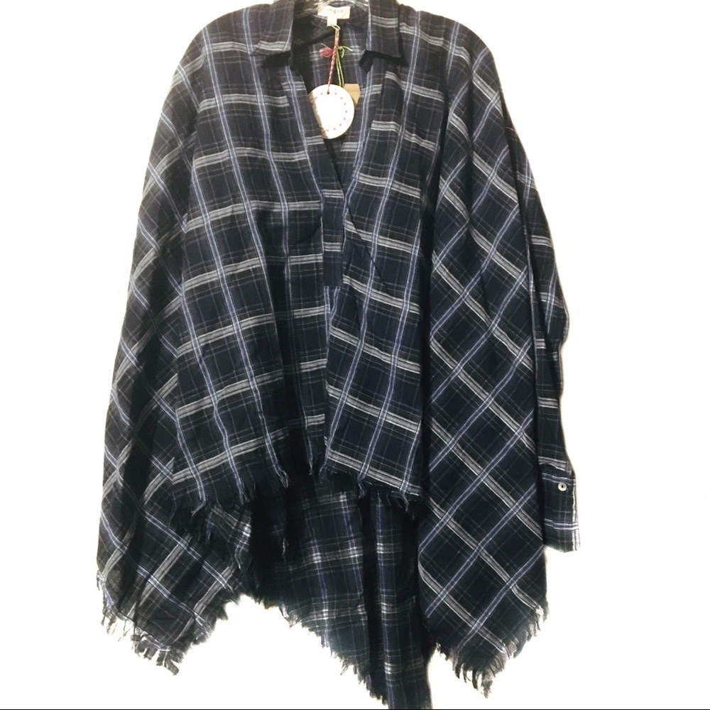 Umgee NWT blue plaid poncho women’s size‎ small